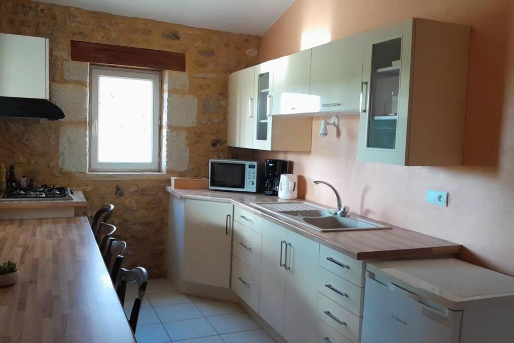 Gite Lot'Ivier Piscine Nature Lot Montayral المظهر الخارجي الصورة